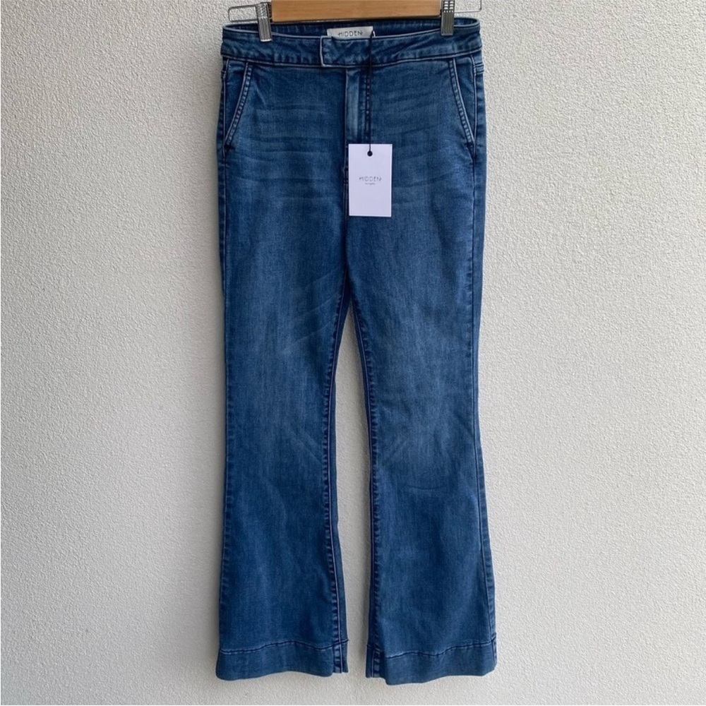 Hidden Los Angeles Happi Flare
Jeans 26